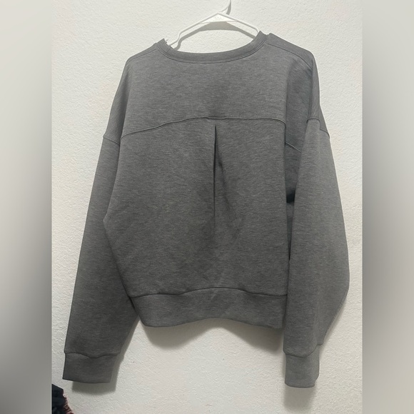 Spanx Gray Crewneck Sweatshirt size XL - Picture 4 of 9